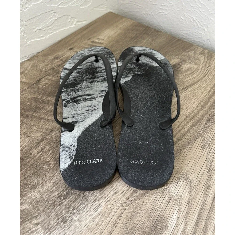 Tidal New York Men’s Hiro Clark Black & White Abstract Print Sandals Size 11